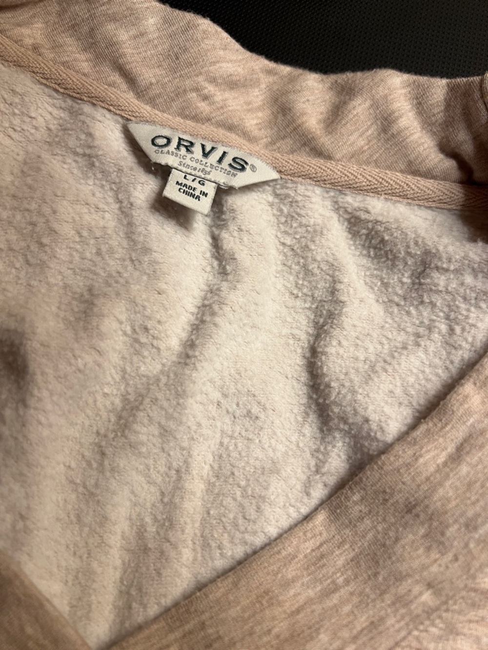 Orvis Heathered Cream V-Neck Pullover Women’s size L